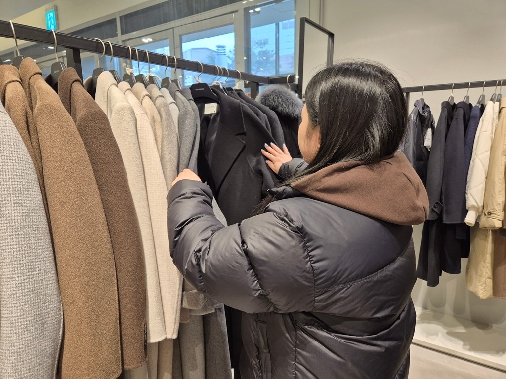 관악구, 자립준비청년 '당당한 첫인상' 위해 면접 정장 풀세트 지원