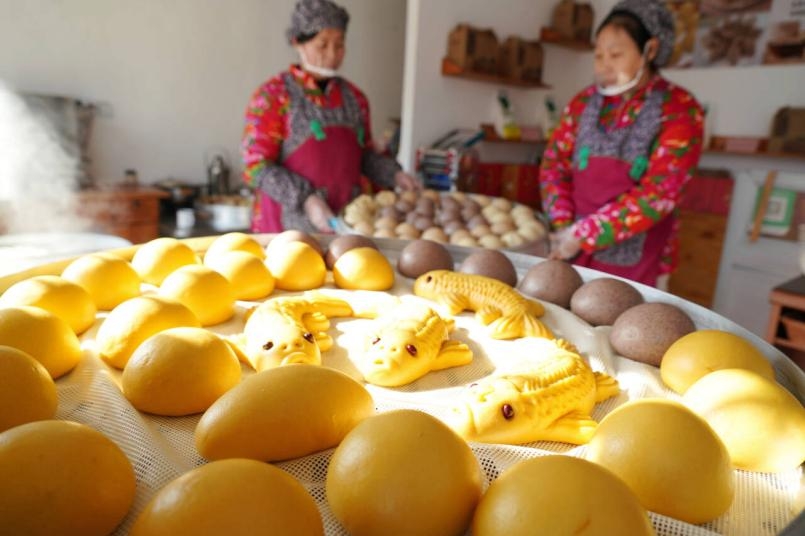 [AsiaNet] 산둥성 이난현 예술 찐빵 공방, 설맞이 축제 분위기 모락모락