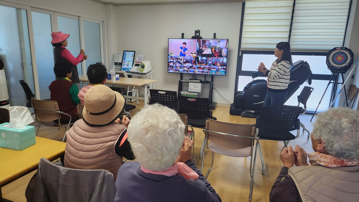 창녕군 스마트경로당, 어르신 건강 파수꾼 역할 톡톡