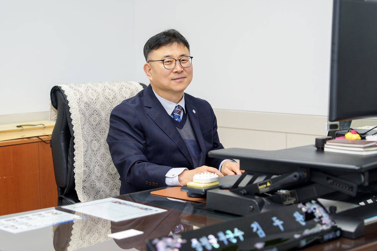 증평군, 부군수 권한대행 체제 전환…김두환 부군수 취임 100일 