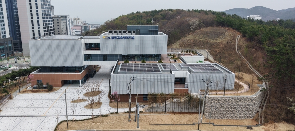 기장군, 미래세대 위한 복합문화공간 일광·정관 교육행복타운 준공…6월 개관