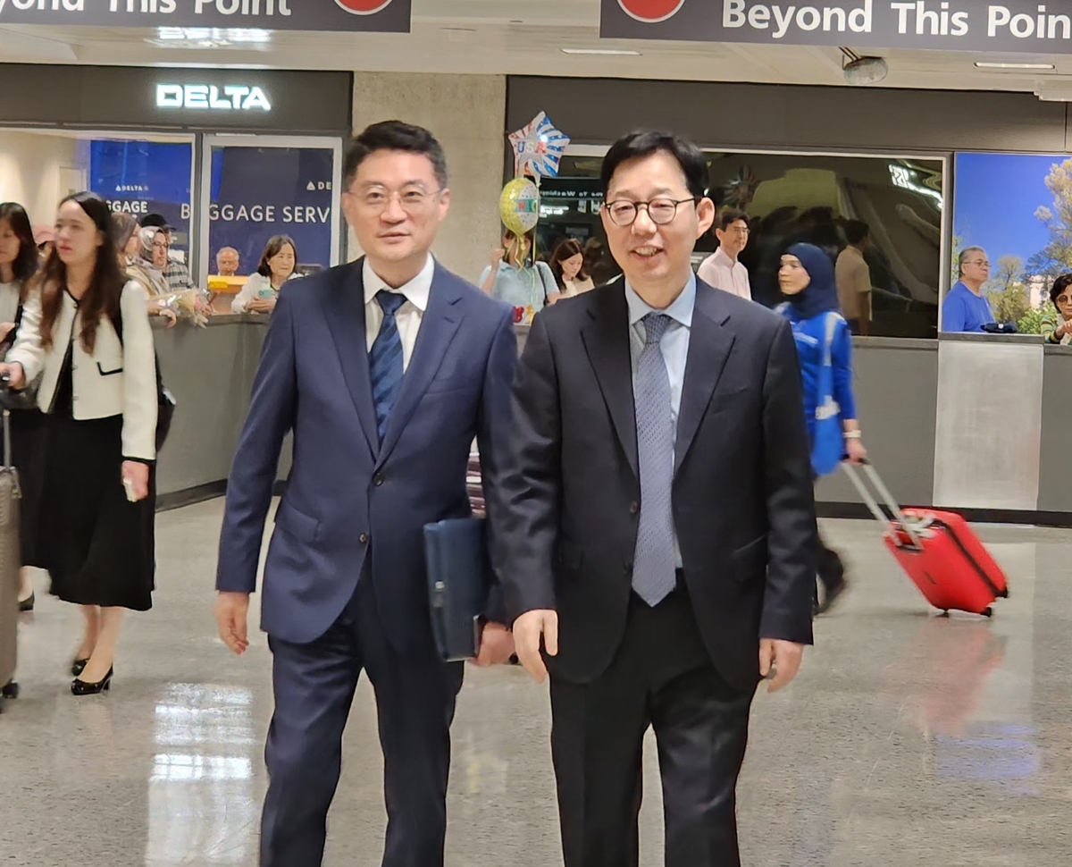 미국 입국한 박윤주 외교부 1차관