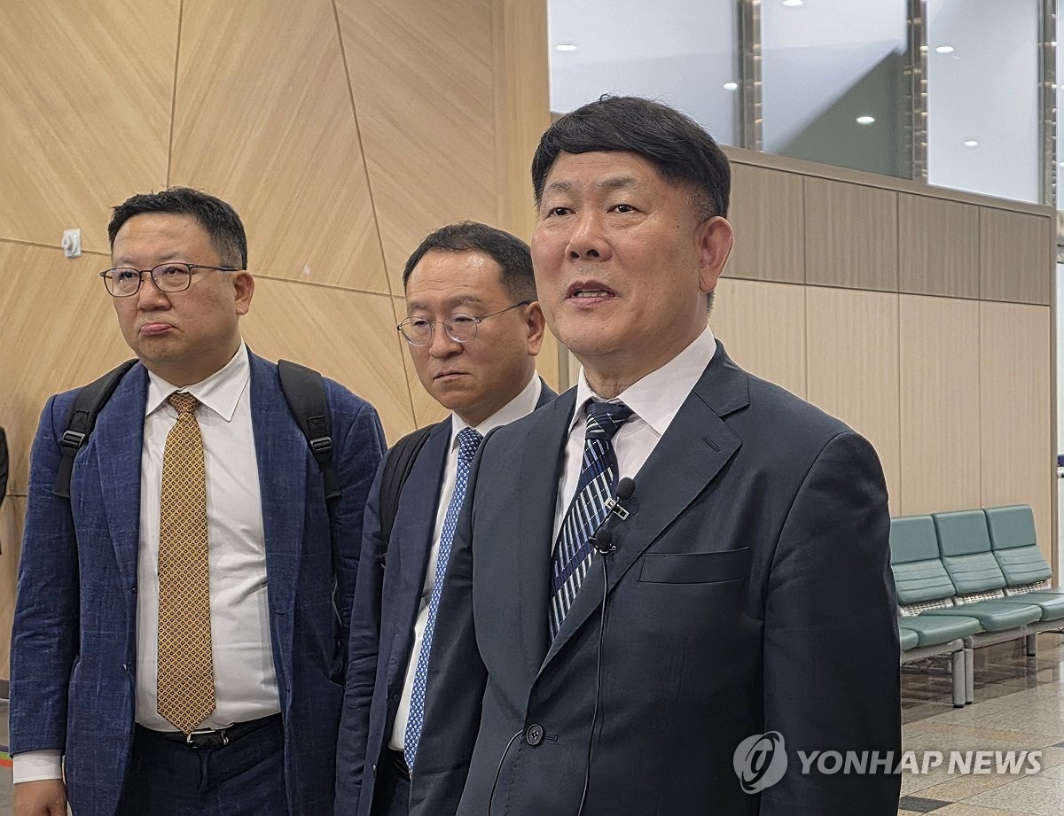 지난해 5월 탈세 혐의 재판 참석한 김정규 타이어뱅크 회장