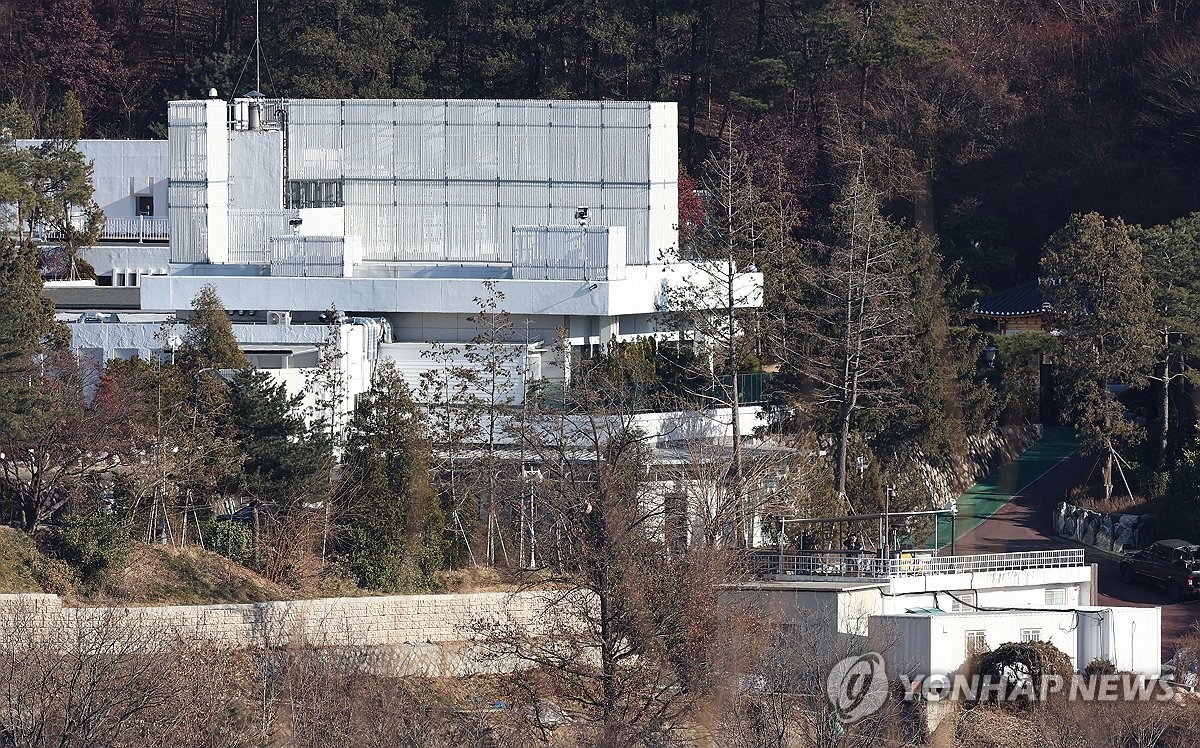 대통령 체포영장 집행 앞둔 관저