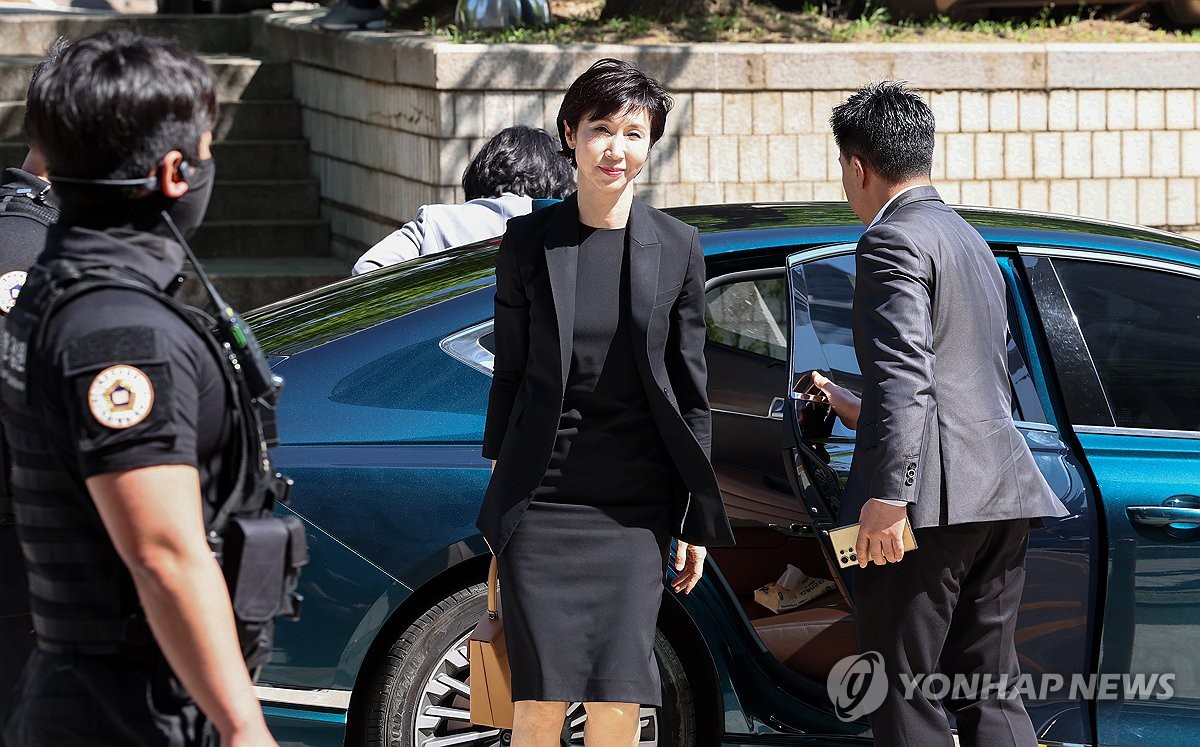 조정기일 출석하는 노소영 관장