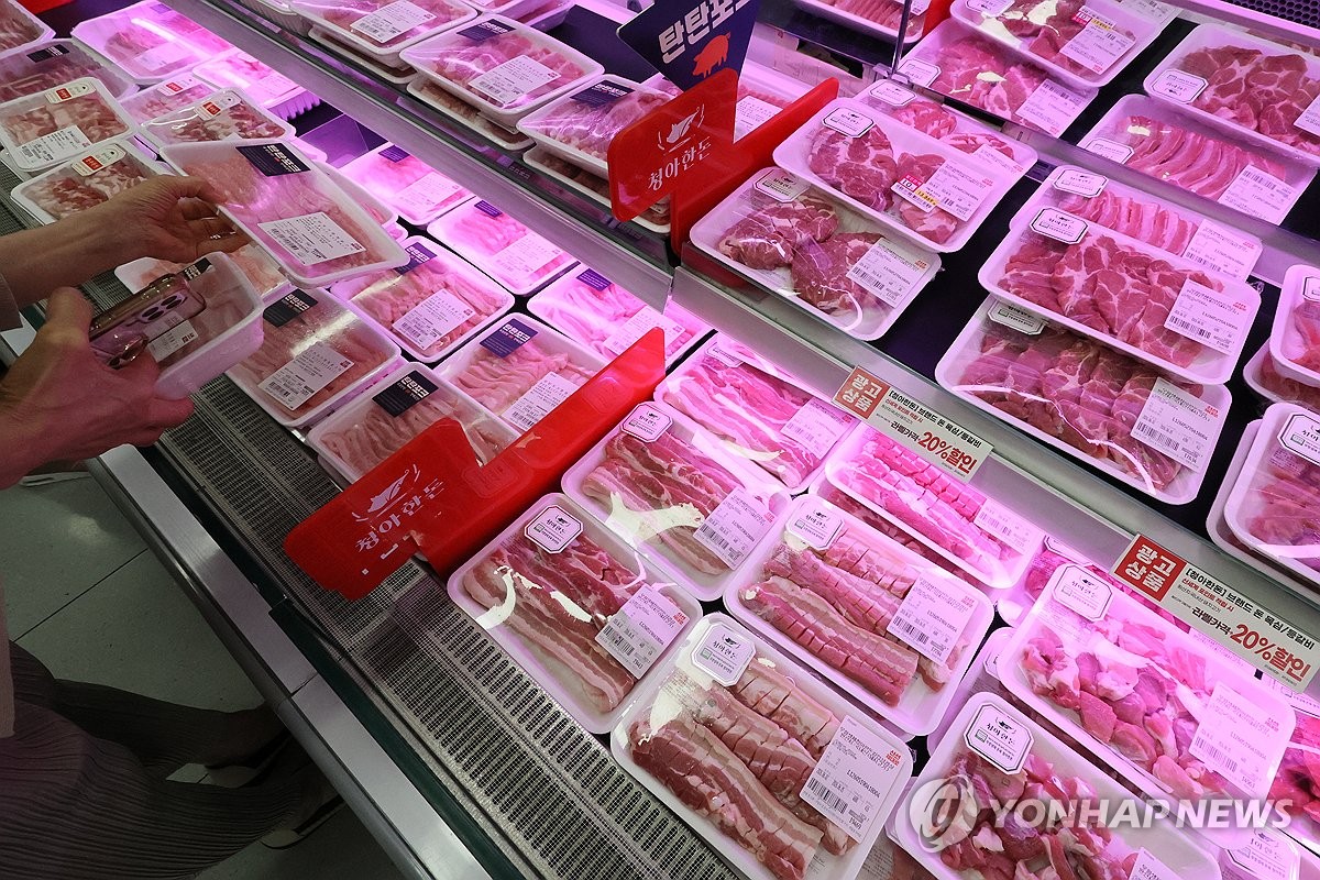 5월 축산물 물가 전년 대비 5.8% 상승…농산물은 0.8% 하락
