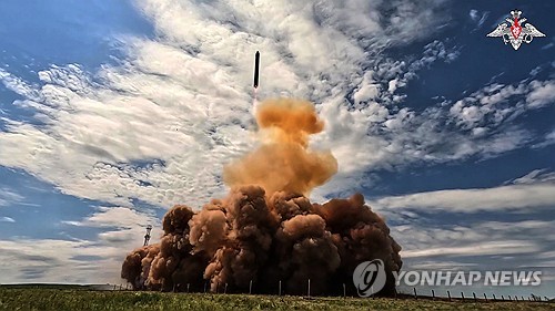러시아 사르마트 미사일 시험발사