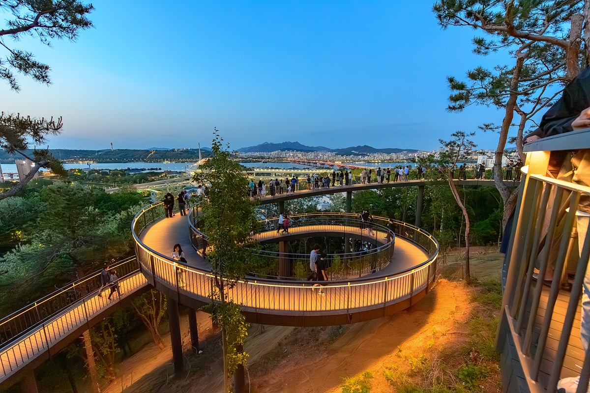 용왕산 스카이워크