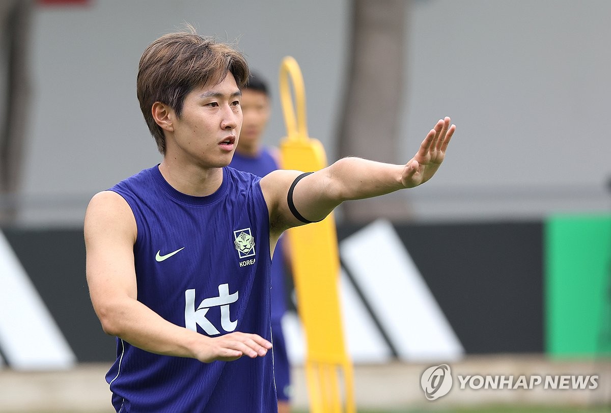 훈련하는 이강인