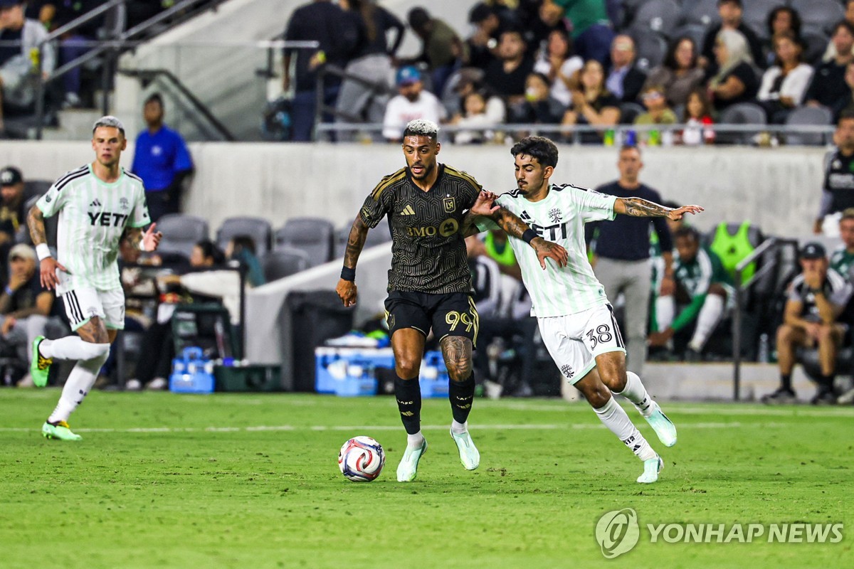 LAFC의 부앙가(99번)