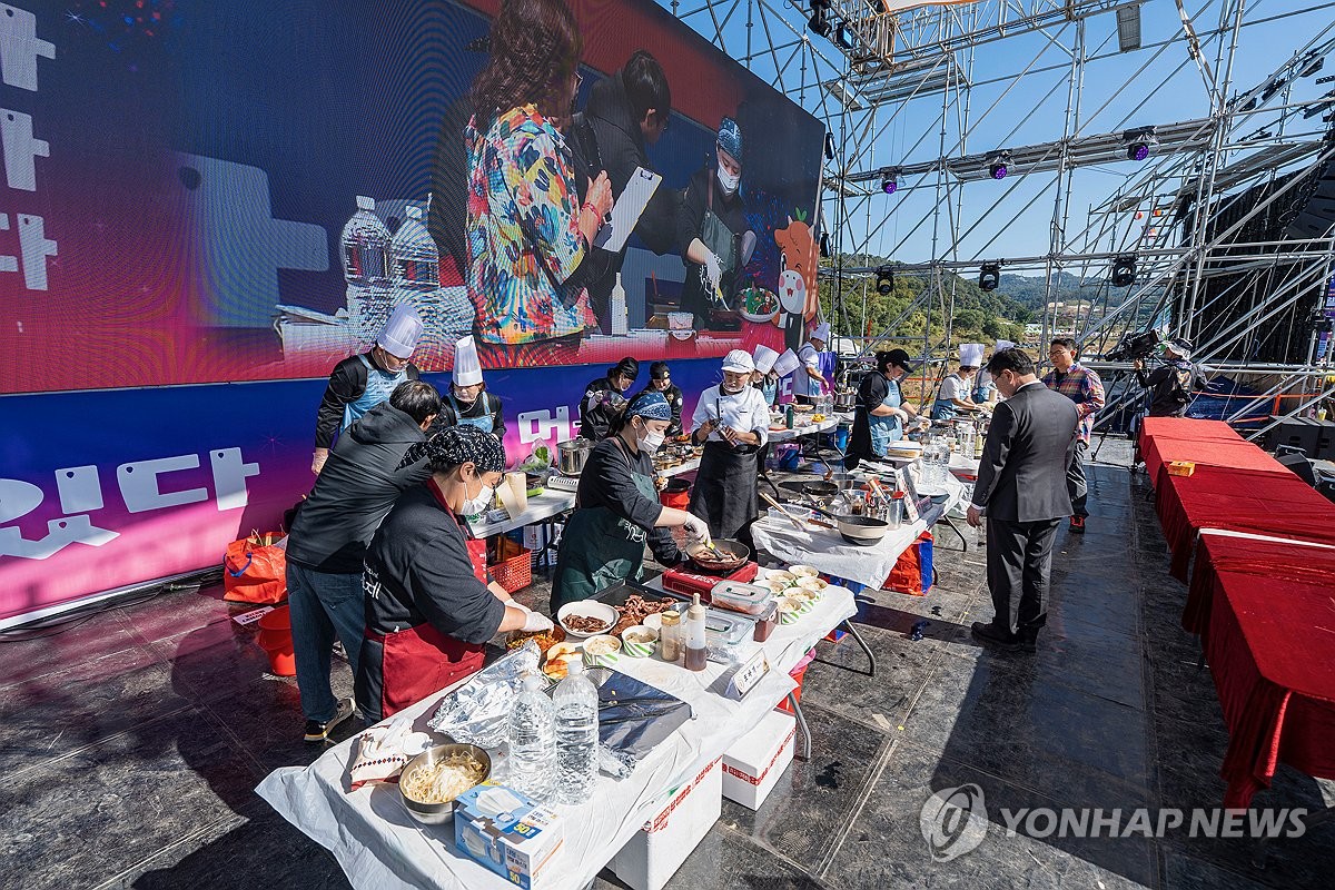 '맛있다, 머물다, 빛나다' 횡성한우축제장 인기