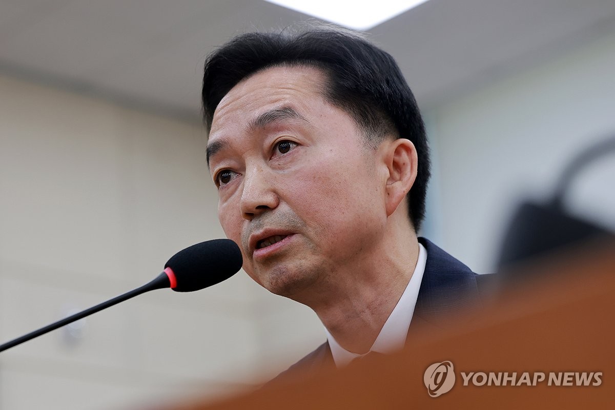 답하는 김지용 초대 중수청장 후보자